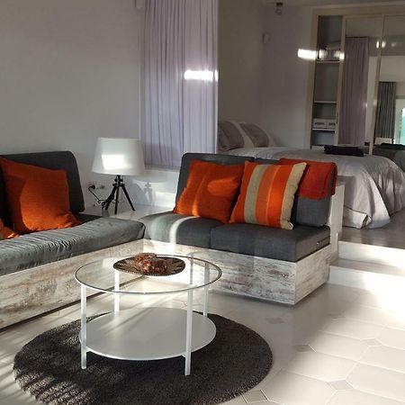 Casa Robert Y Nergiz Apartment Sitio de Calahonda ภายนอก รูปภาพ
